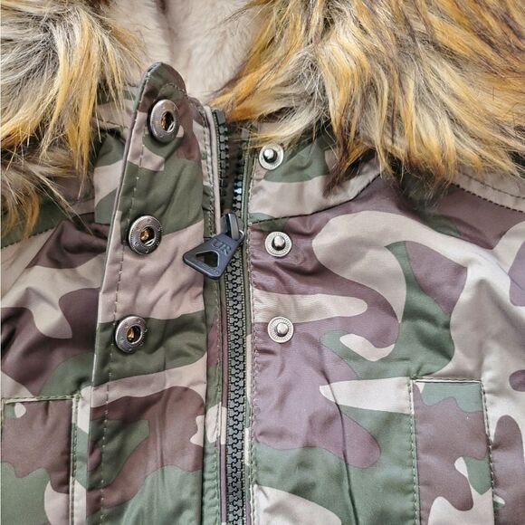 URBAN REPUBLIC Micro Tech Heavy Anorak - Picture 9 of 12